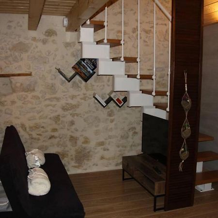 Le Portougais, Chalet A Chanaz, La Petite Venise Savoyarde Exteriör bild